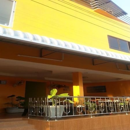 Monludee Guesthouse Koh Samet Bagian luar foto